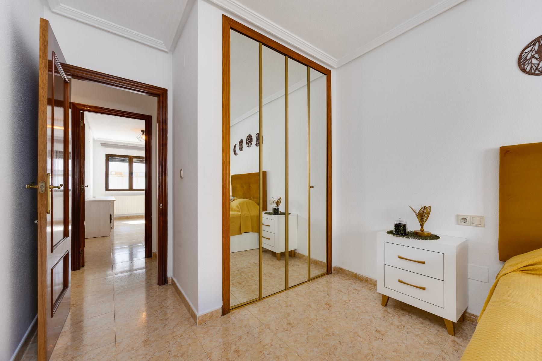 Apartment in San Miguel de Salinas, Alicante, Spain 112 sq.m. No. 195175