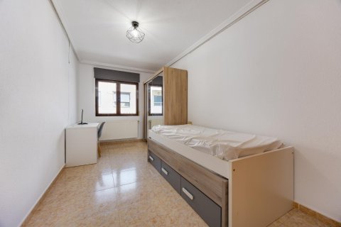 Apartment for sale in San Miguel de Salinas, Alicante, Spain 112 sq.m. No. 195175 - photo 18