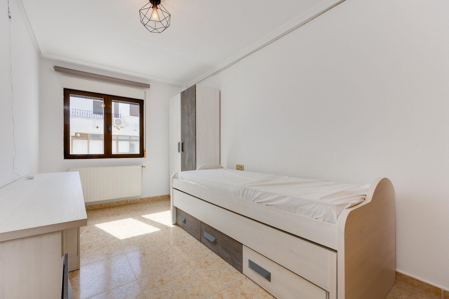 Apartment in San Miguel de Salinas, Alicante, Spain 112 sq.m. No. 195175