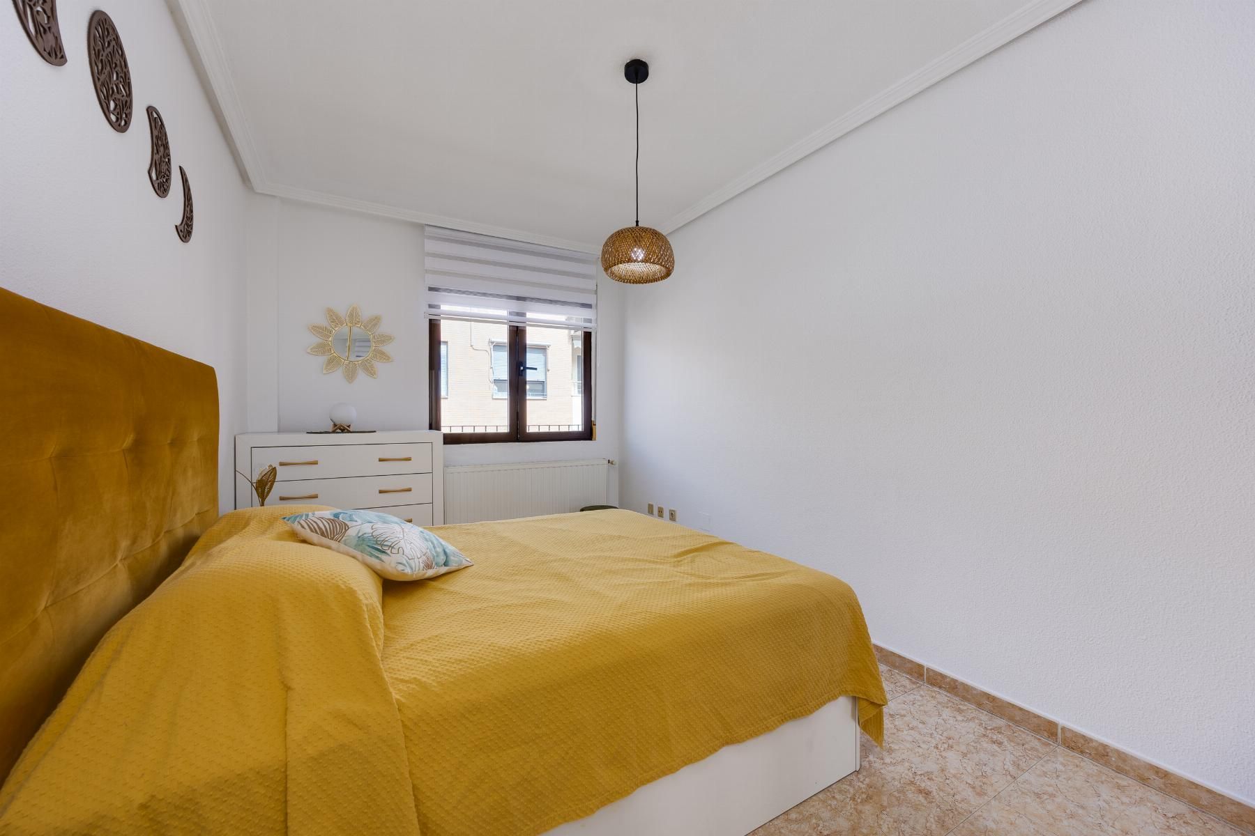 Apartment in San Miguel de Salinas, Alicante, Spain 112 sq.m. No. 195175