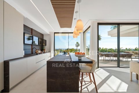 Продажа виллы в Бенахавис, Малага, Испания 5 спален, 577м2 №157262 - фото 14