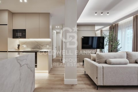 Apartamento en Madrid, España 2 dormitorios, 91 m2 No. 157265