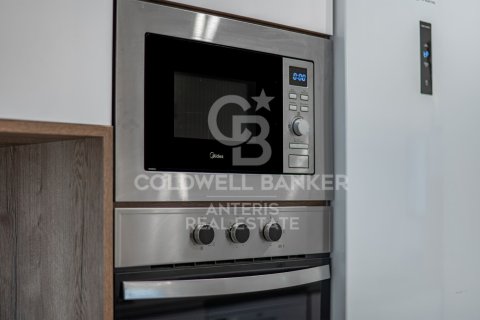 Huoneisto myytävänä Barcelona, Espanja, 3 makuuhuonetta, 141 m2 No. 157264 - kuva 14