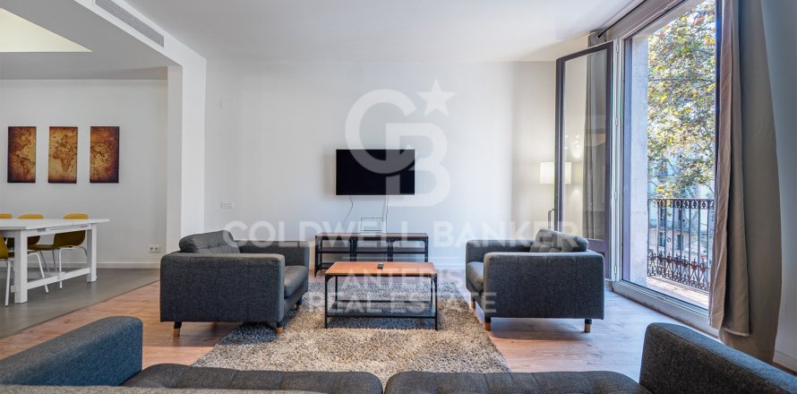 Huoneisto Barcelona, Espanja 3 makuuhuonetta, 141 m2 No. 157264