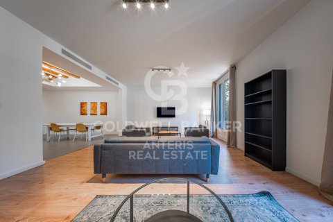 Huoneisto myytävänä Barcelona, Espanja, 3 makuuhuonetta, 141 m2 No. 157264 - kuva 5