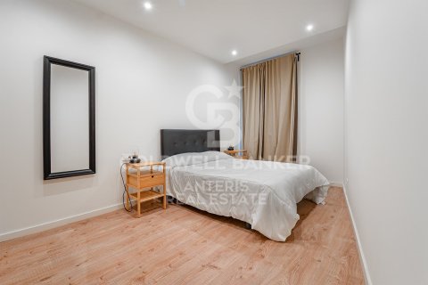 Huoneisto myytävänä Barcelona, Espanja, 3 makuuhuonetta, 141 m2 No. 157264 - kuva 29