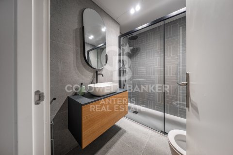 Huoneisto myytävänä Barcelona, Espanja, 3 makuuhuonetta, 141 m2 No. 157264 - kuva 19