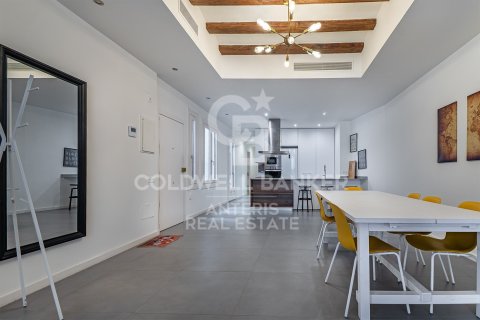 Huoneisto myytävänä Barcelona, Espanja, 3 makuuhuonetta, 141 m2 No. 157264 - kuva 9