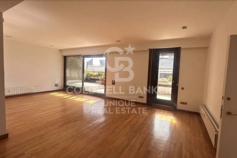 Продажа пентхауса в Мадрид, Испания 4 спальни, 282м2 №157260 - фото 11