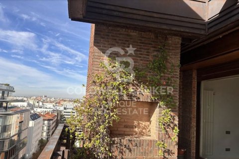 Продажа пентхауса в Мадрид, Испания 4 спальни, 282м2 №157260 - фото 8