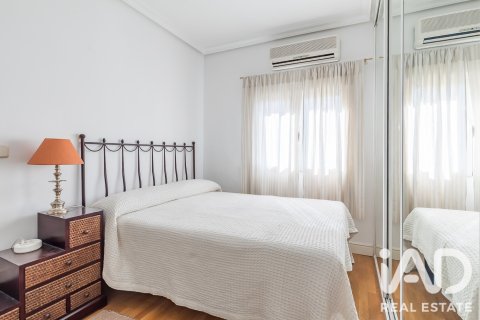 Apartament w Madrid, Hiszpania 2 sypialnie, 63 mkw. nr 195770 – zdjęcie 12