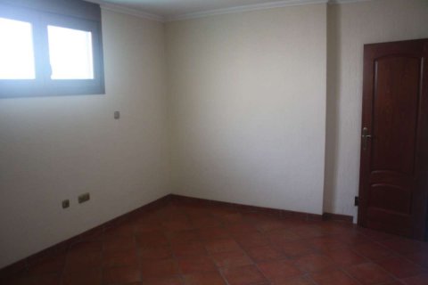 House for sale in Torrevieja, Alicante, Spain 2 bedrooms, 225 sq.m. No. 175291 - photo 22