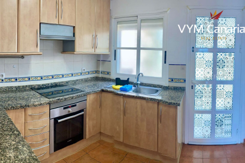 Duplex for sale in Callao Salvaje, Tenerife, Spain 2 bedrooms, 75 sq.m. No. 164395 - photo 7