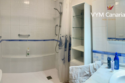 Duplex for sale in Callao Salvaje, Tenerife, Spain 2 bedrooms, 75 sq.m. No. 164395 - photo 9