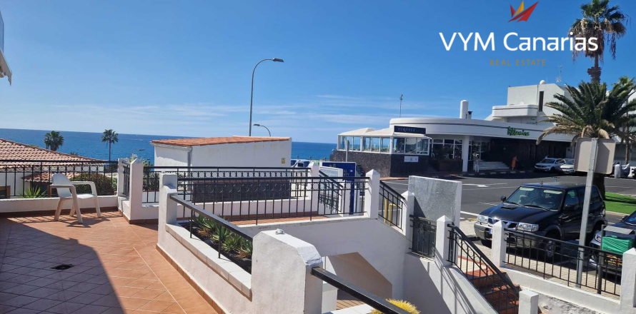 Commercial property in Adeje, Tenerife, Spain 1 bedroom, 29 sq.m. No. 164399