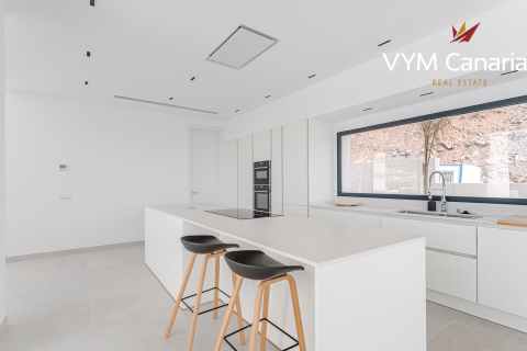 Villa for sale in Torviscas, Tenerife, Spain 4 bedrooms, 202 sq.m. No. 164398 - photo 17