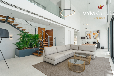 Villa for sale in Torviscas, Tenerife, Spain 4 bedrooms, 202 sq.m. No. 164398 - photo 12