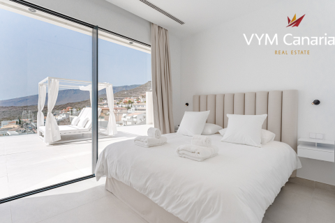 Villa for sale in Torviscas, Tenerife, Spain 4 bedrooms, 202 sq.m. No. 164398 - photo 21