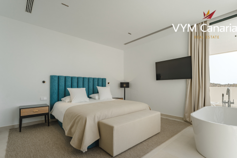 Villa for sale in Torviscas, Tenerife, Spain 4 bedrooms, 202 sq.m. No. 164398 - photo 29