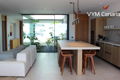 Villa till salu i La Caleta, Ibiza, Spanien 3 sovrum, 172 kvm. Nr. 164396 - foto 4