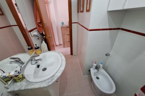 Apartamento en venta en Nueva Torrevieja, Alicante, España 39.99 m2 No. 182856 - foto 8