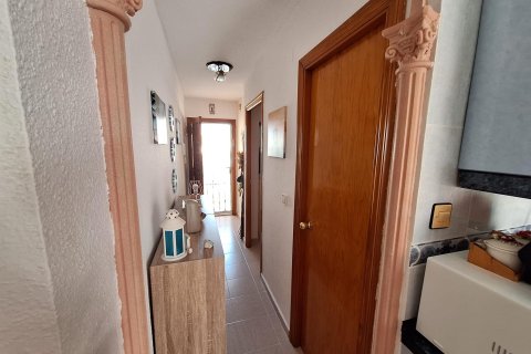 Apartamento en venta en Nueva Torrevieja, Alicante, España 39.99 m2 No. 182856 - foto 2