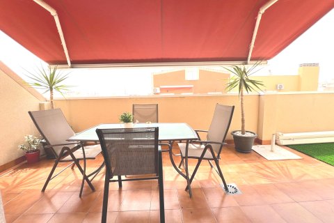 Penthäuser zum Verkauf in Torrevieja, Alicante, Spanien 2 Schlafzimmer, 75 m2 Nr. 182857 - Foto 4