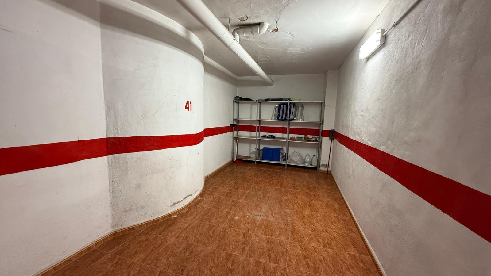 Garage in Torrevieja, Alicante, Spain 24 sq.m. No. 182858