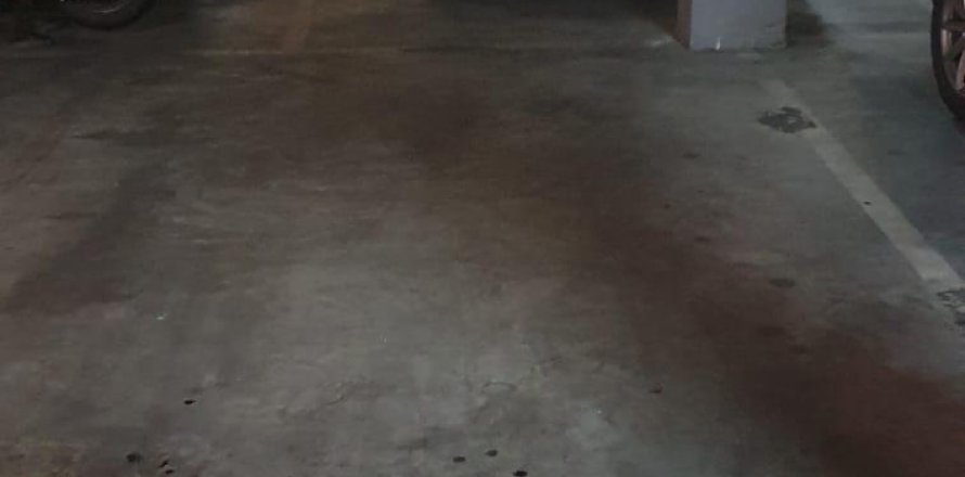 Garage in Alicante, Spain No. 182859