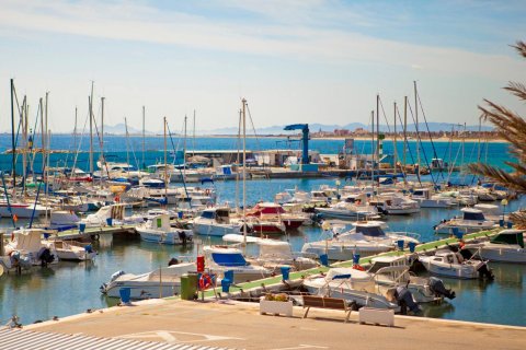 Lägenhet till salu i Torre de la Horadada, Alicante, Spanien 3 sovrum, 81 kvm. Nr. 147040 - foto 23