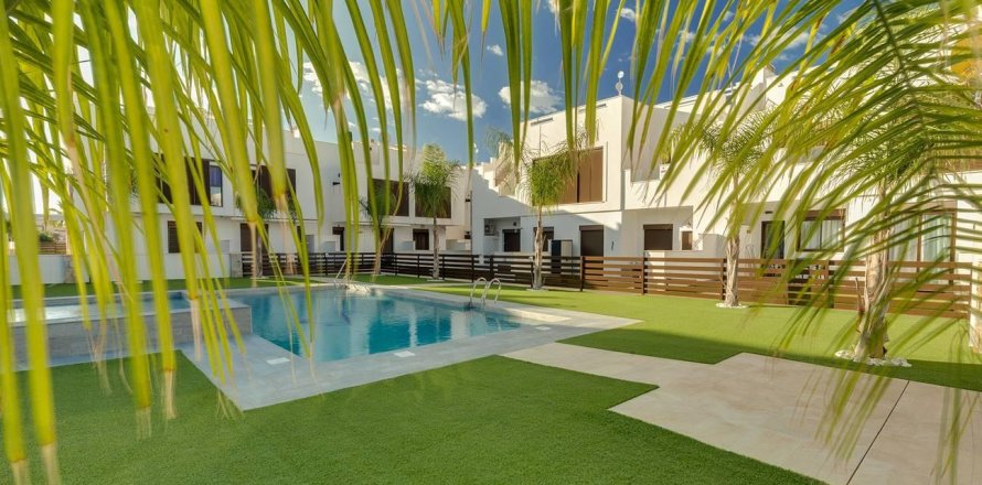 Lägenhet i Torre de la Horadada, Alicante, Spanien 3 sovrum, 81 kvm. Nr. 147040