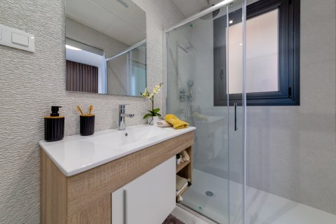 Apartment for sale Playa Flamenca II, Alicante, Spain 2 bedrooms, 76 sq.m. No. 119233 - photo 18
