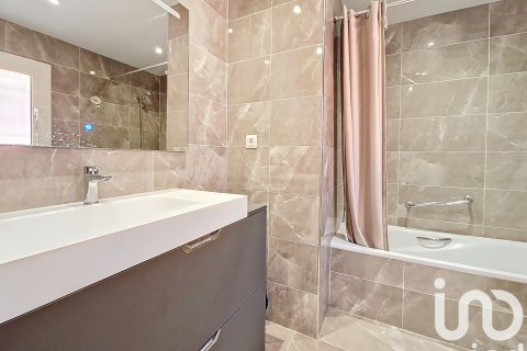 Dom w Badalona, Barcelona, Hiszpania 7 sypialni, 751 mkw. nr 153351 – zdjęcie 8