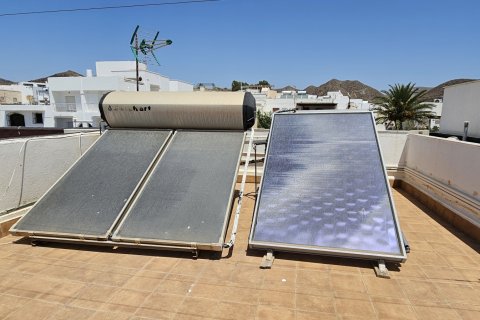 Huoneisto myytävänä Nijar, Almeria, Espanja, 5 makuuhuonetta, 110 m2 No. 153355 - kuva 5