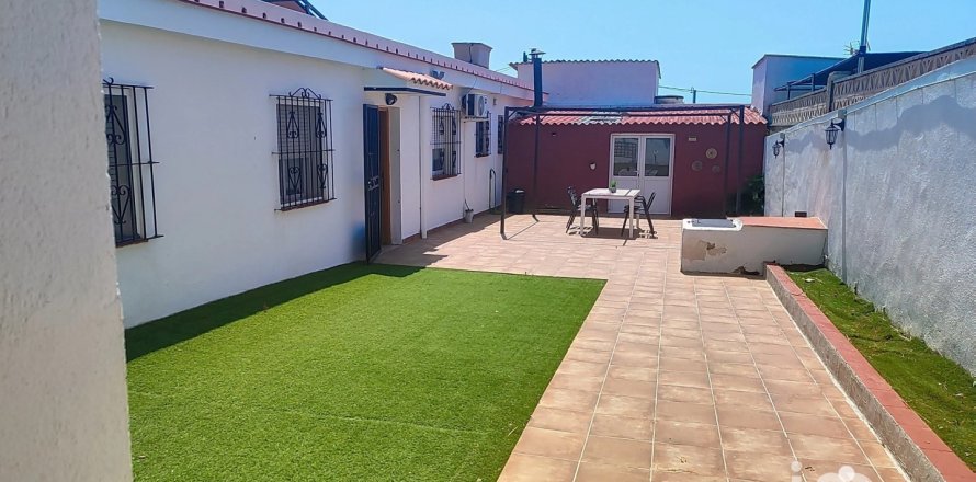 Dom w Vilanova i la Geltru, Barcelona, Hiszpania 3 sypialnie, 175 mkw. nr 153354