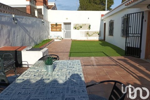 Dom w Vilanova i la Geltru, Barcelona, Hiszpania 3 sypialnie, 175 mkw. nr 153354 – zdjęcie 16