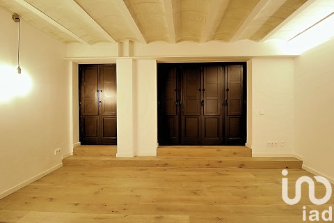 Huoneisto myytävänä Barcelona, Espanja, 2 makuuhuonetta, 81 m2 No. 153357 - kuva 5