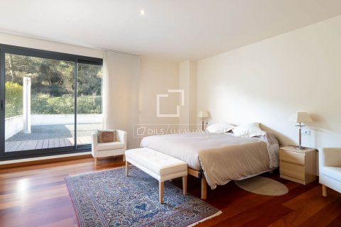 Huvila myytävänä Vallromanes, Barcelona, Espanja, 5 makuuhuonetta, 424 m2 No. 161436 - kuva 11