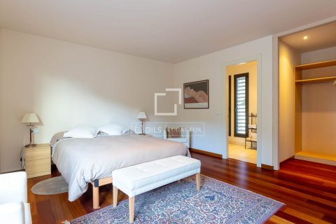 Huvila myytävänä Vallromanes, Barcelona, Espanja, 5 makuuhuonetta, 424 m2 No. 161436 - kuva 12