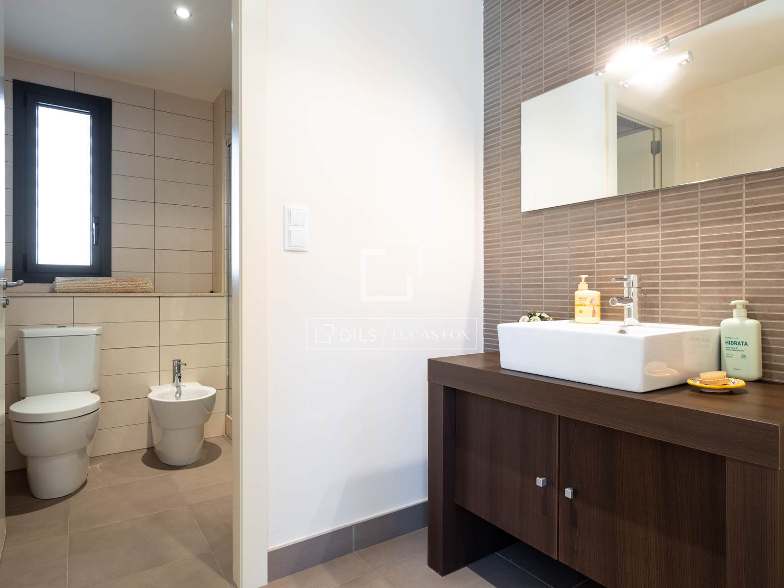 Villa à Vallromanes, Barcelona, Espagne 5 chambres, 424 m2 No. 161436