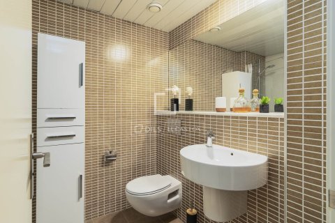 Lägenhet till salu i Barcelona, Spanien 2 sovrum, 144 kvm. Nr. 161438 - foto 29