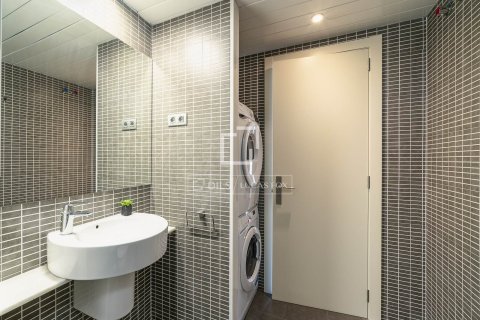 Lägenhet till salu i Barcelona, Spanien 2 sovrum, 144 kvm. Nr. 161438 - foto 19