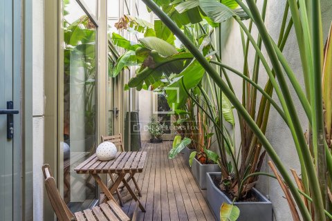 Lägenhet till salu i Barcelona, Spanien 2 sovrum, 144 kvm. Nr. 161438 - foto 13