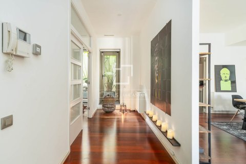 Lägenhet till salu i Barcelona, Spanien 2 sovrum, 144 kvm. Nr. 161438 - foto 21