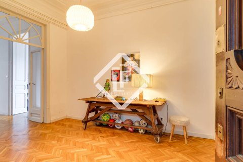 Lägenhet till salu i Barcelona, Spanien 5 sovrum, 195 kvm. Nr. 161434 - foto 26