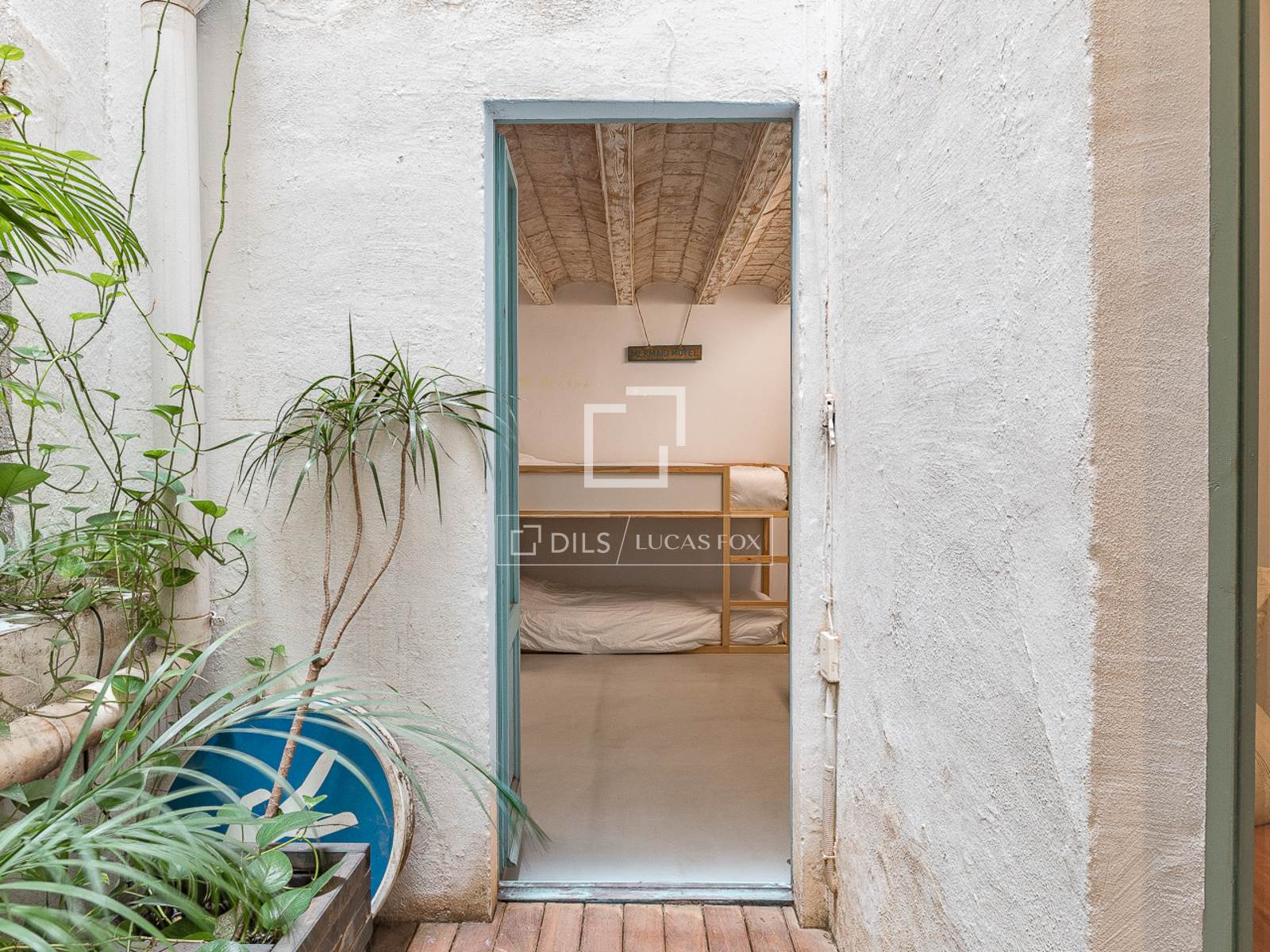 Huoneisto Barcelona, Espanja 3 makuuhuonetta, 155 m2 No. 161437