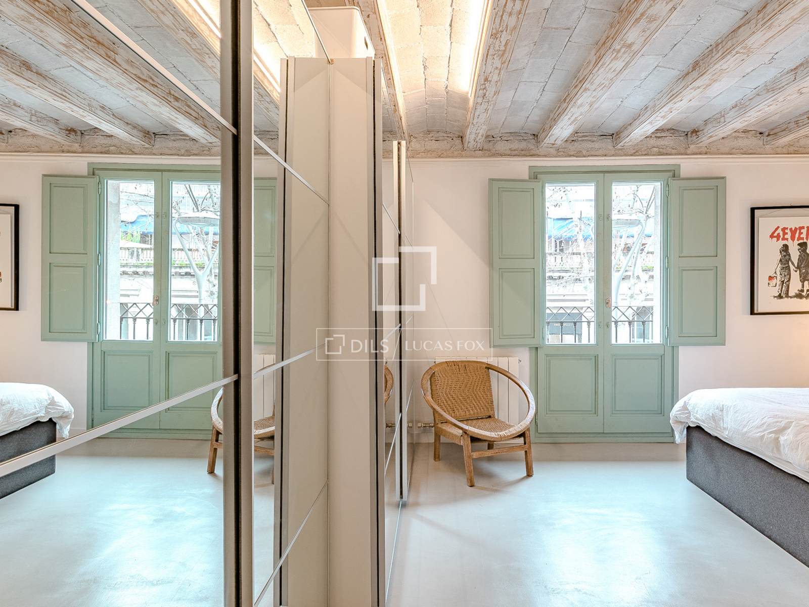 Huoneisto Barcelona, Espanja 3 makuuhuonetta, 155 m2 No. 161437