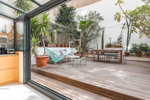 Lägenhet till salu i Barcelona, Spanien 3 sovrum, 155 kvm. Nr. 161437 - foto 8