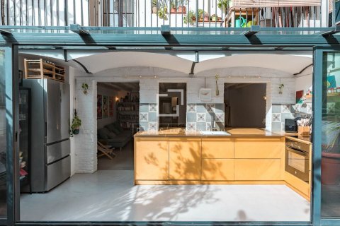 Lägenhet till salu i Barcelona, Spanien 3 sovrum, 155 kvm. Nr. 161437 - foto 11