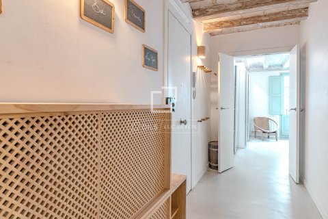 Lägenhet till salu i Barcelona, Spanien 3 sovrum, 155 kvm. Nr. 161437 - foto 19